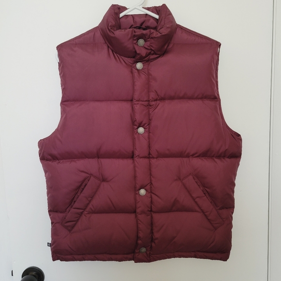 Brooks Brothers Jackets & Blazers - Brooks Brothers Puffer Vest- S